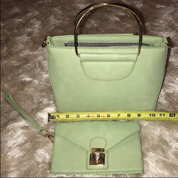 Handbag Set - Picture 7 of 11